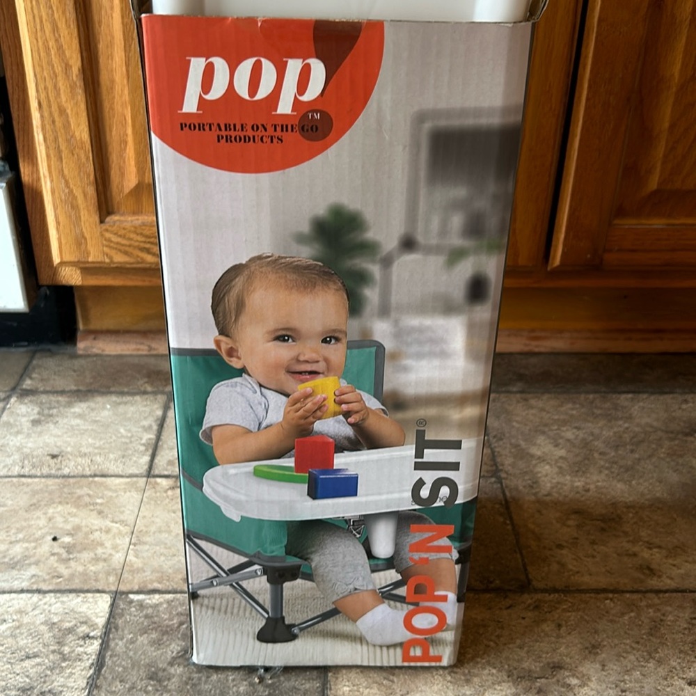 Portable booster seat